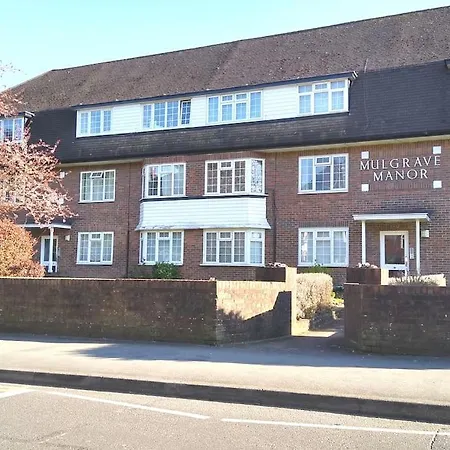 2 Bed Flat Near Station With Parking&Comgarden Apartment Sutton  Exterior photo